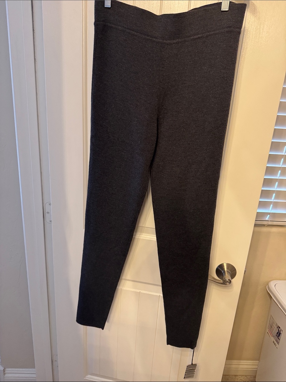 NWT Dikton’s Dark Charcoal Merino Wool Knit Leggings
